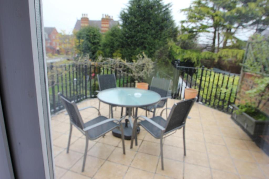 Longview Hotel Knutsford Quarto foto